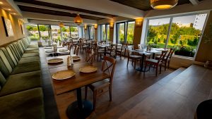 Restaurant Pensiunea Sarmis Cristal